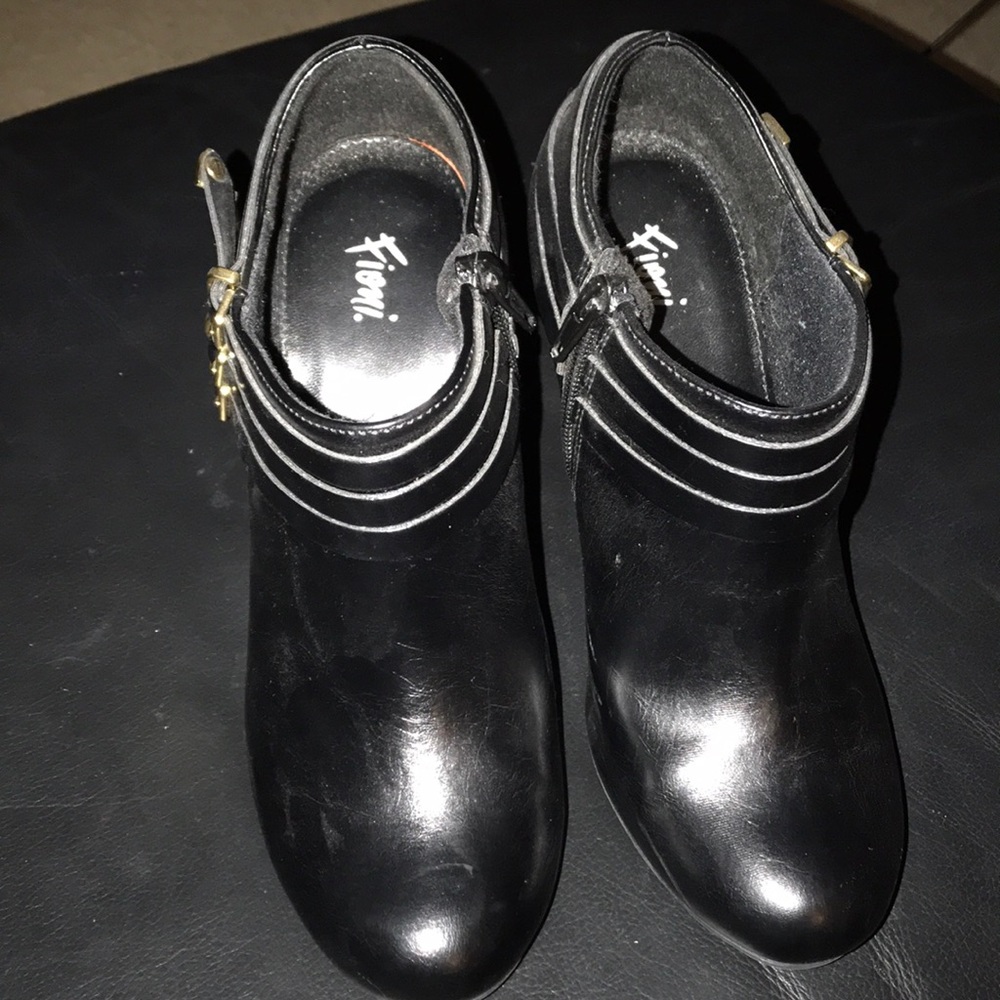 Fiona black heel booties w/3 strap golden hardware